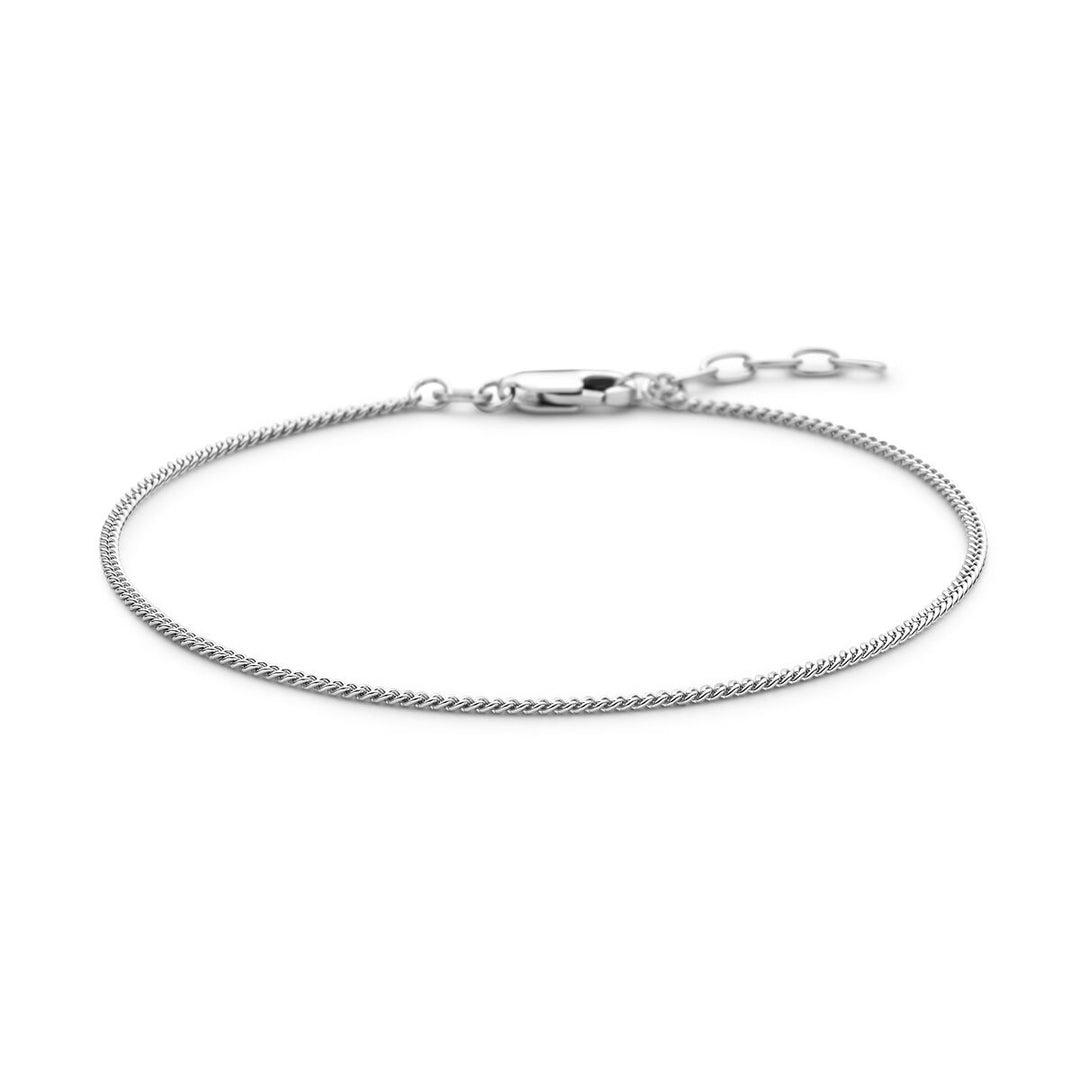 De Van der Kooij Collectie armband gourmette 4-zijdes geslepen 1,4 mm (heren lengte) van gerhodineerd zilver heeft een stevige karabijnsluiting en verstelbare lengte van 19 + 2 cm, elegant gepresenteerd op een witte achtergrond.