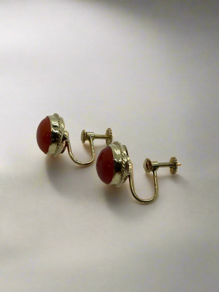 vintage gouden oorbellen 14k bloedkoraal 4.4gr
