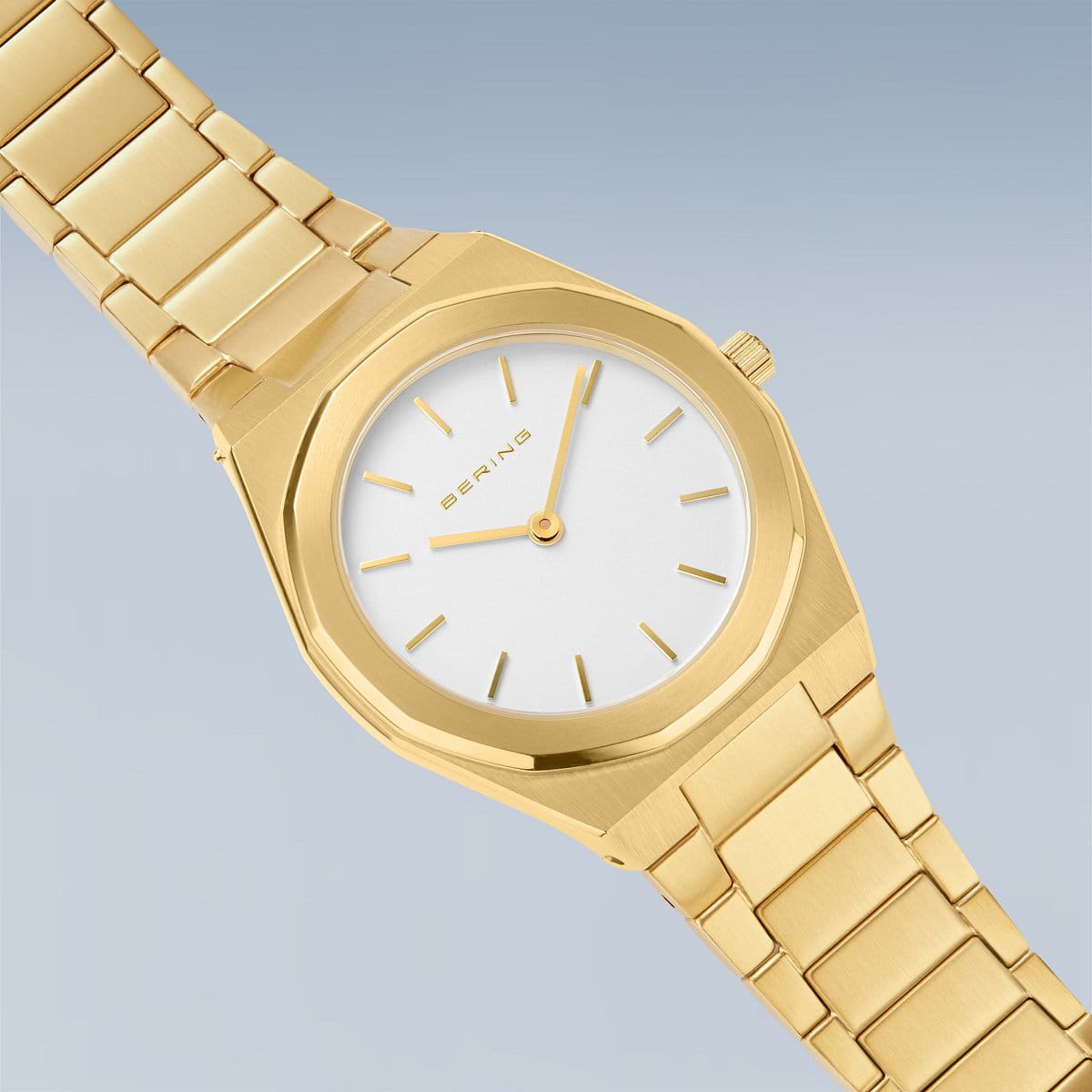 Bering damski zegarek srebrna tarcza - 19632-730