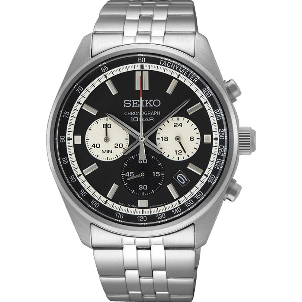 Het Seiko herenhorloge SSB429P1, met een roestvrijstalen kast, heeft een zwarte wijzerplaat met drie subwijzerplaten, witte uurmarkeringen, zilveren wijzers, een tachymeterschaal op de lunette en een datumvenster op vier uur.