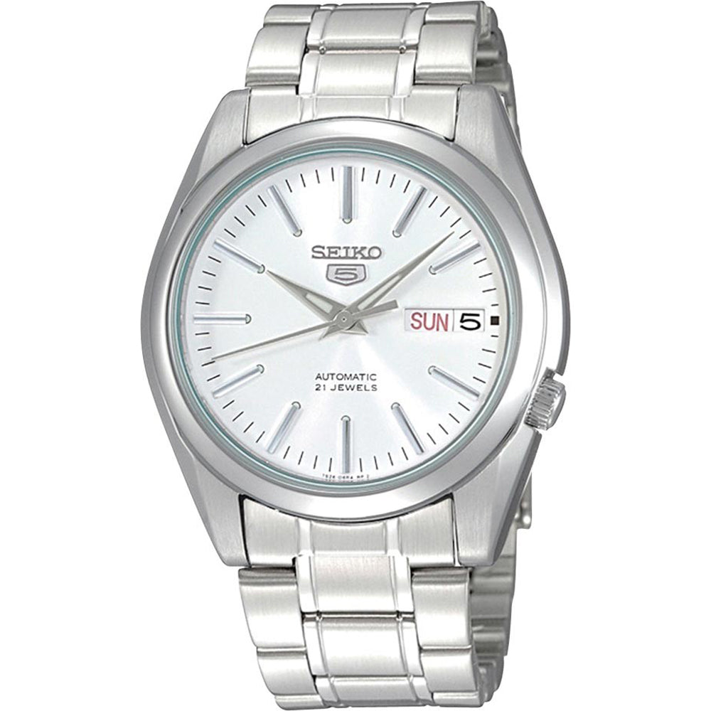 Srebrny zegarek męski Seiko z automatycznym mechanizmem, białą tarczą i metalową bransoletą.