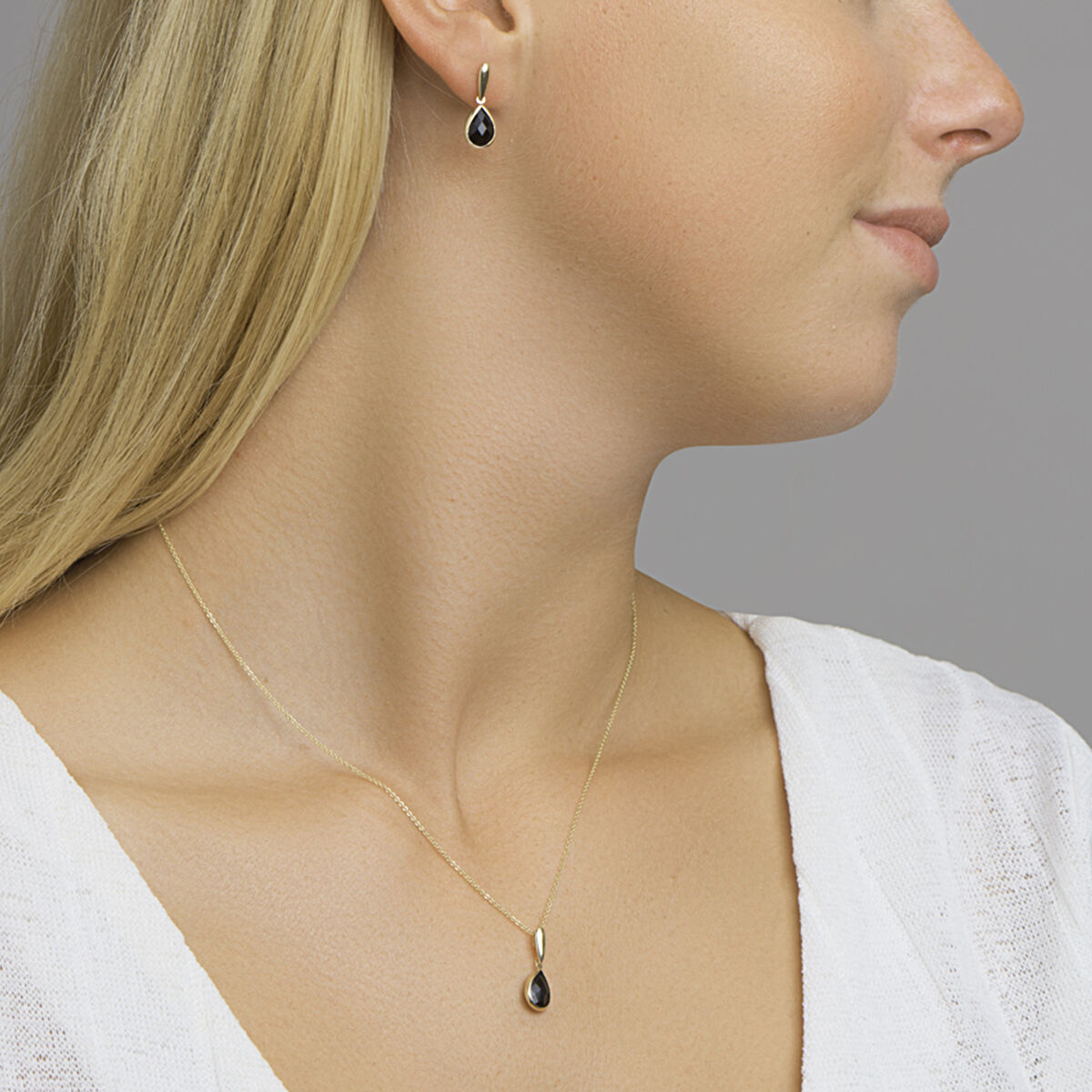 kolczyki onyx 14K żółte złoto