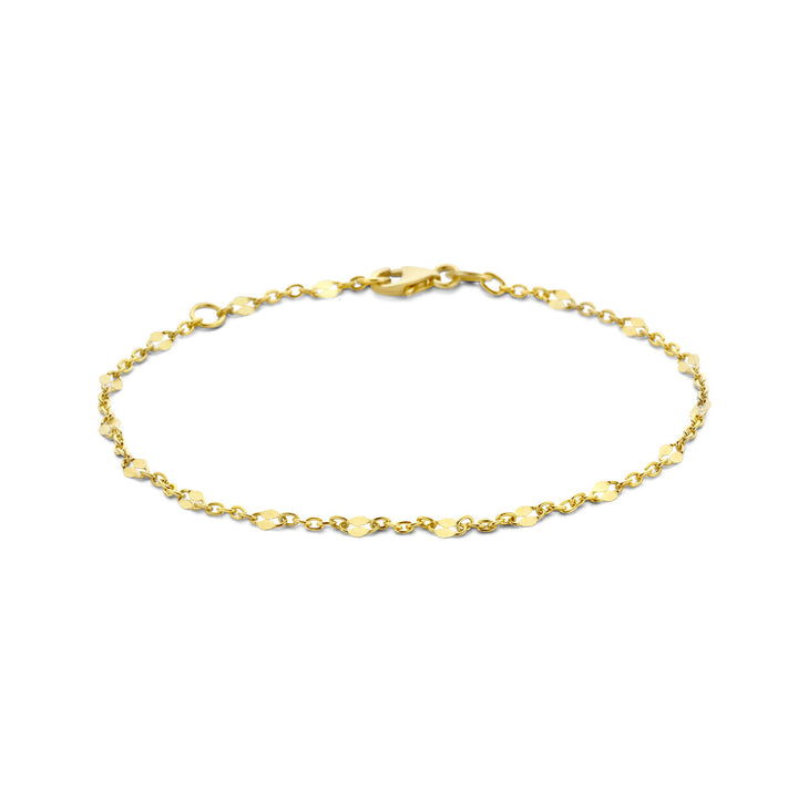 De Van der Kooij Collectie armband anker met tussenstuk 16 - 18 cm is gemaakt van 14K geelgoud en heeft elegante, ovale schakels met een stevige karabijnsluiting, prachtig gepresenteerd op een witte achtergrond.