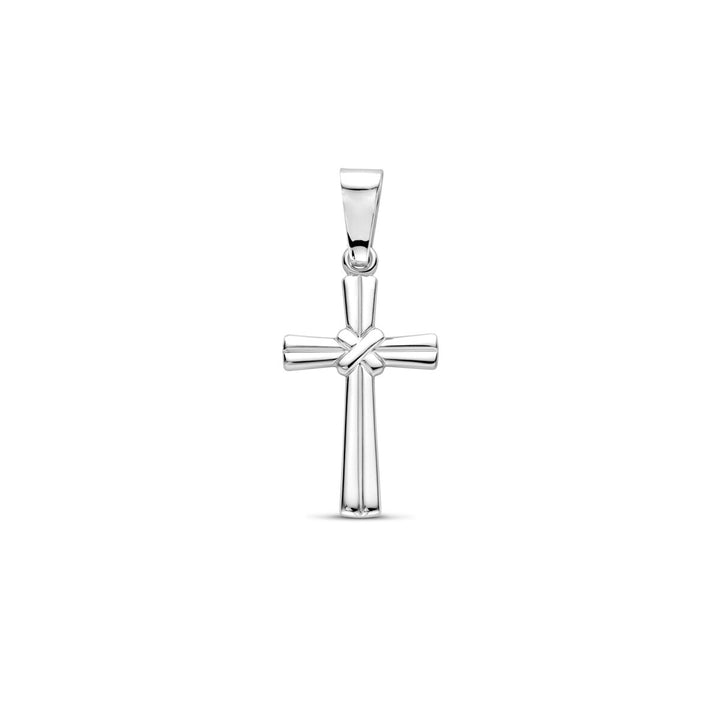 De hanger kruis 26 mm zilver gerhodineerd van Van der Kooij Collectie heeft een knoopdetail in het midden en is afgebeeld tegen een effen witte achtergrond.