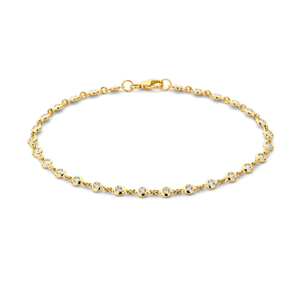 Bransoletka z żółtego złota z diamentami o łącznej wadze 0,61 ct, delikatny wzór.