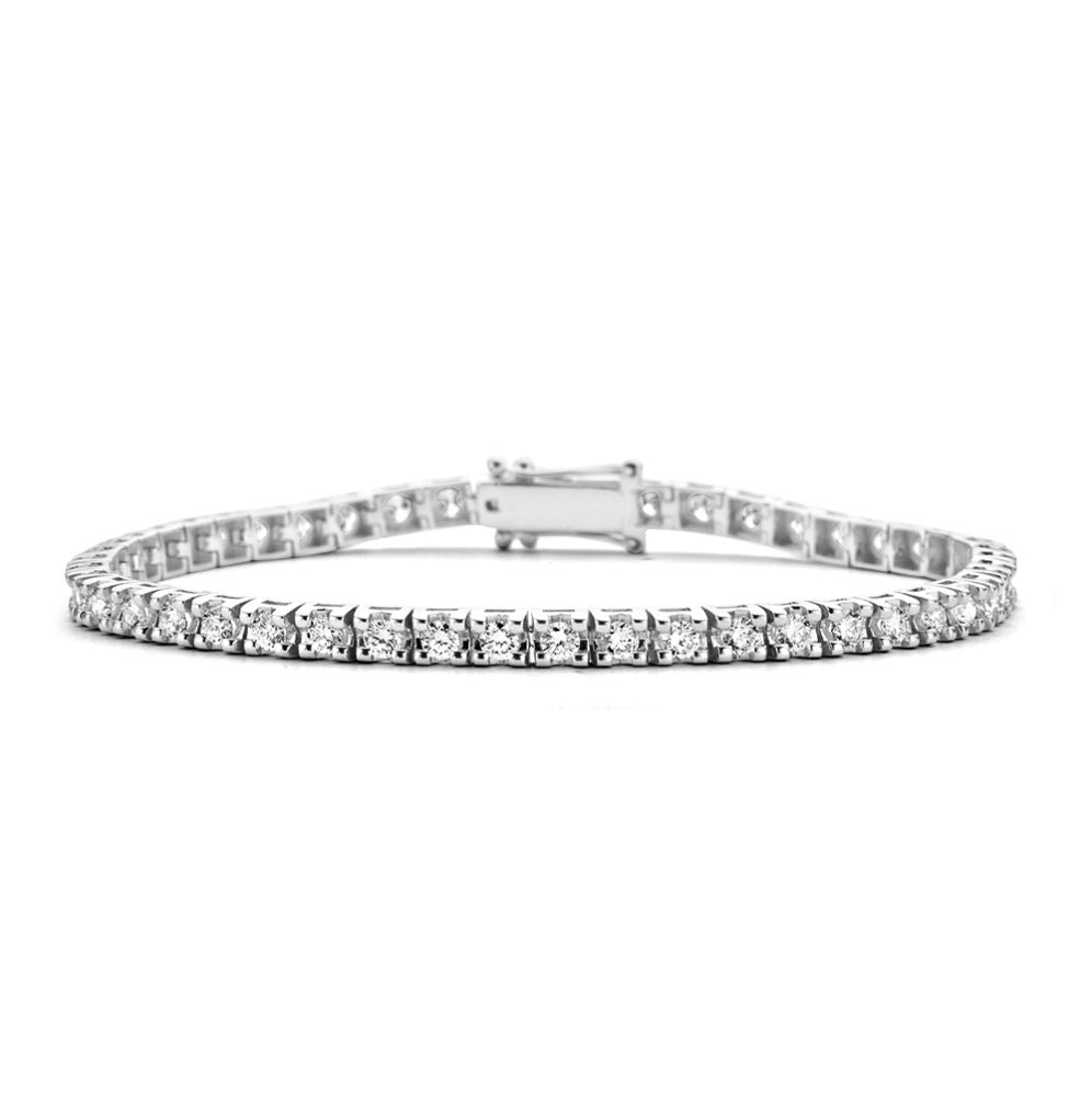 Bransoletka z białego złota z 63 diamentami o łącznej wadze 3,01 ct.