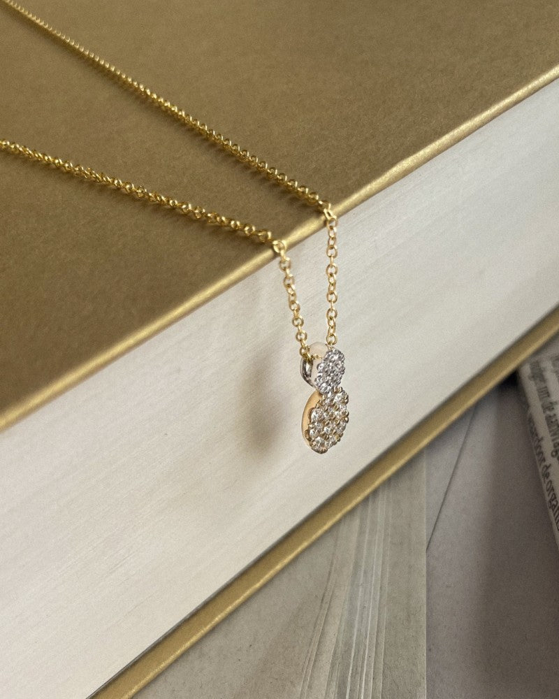 Elegancki naszyjnik ze złota z diamentami o łącznej wadze 0.53ct w oprawie pavé