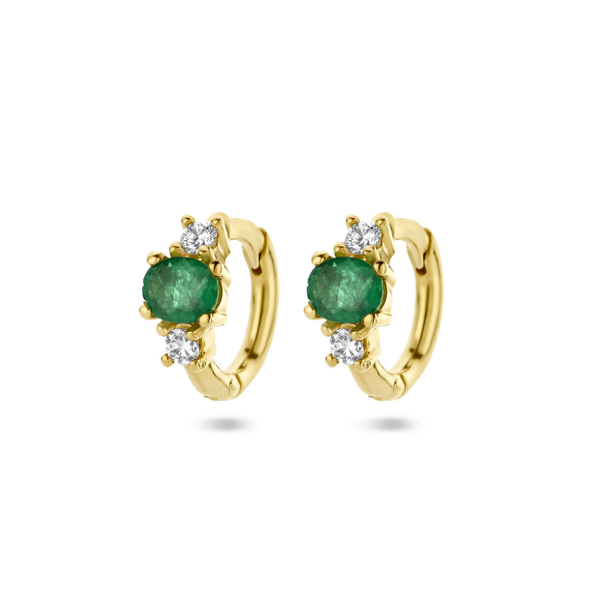 Złote kolczyki koła z szmaragdami i diamentami 0,10 ct (2x0,05 ct) w eleganckim wzorze.
