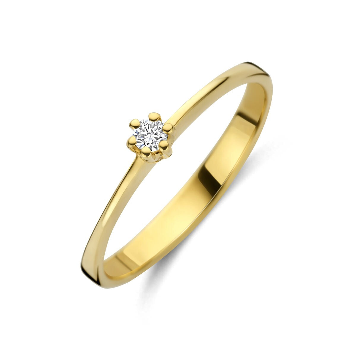Pierścionek z 14-karatowego żółtego złota z lab-grown diamentem, o prostym, eleganckim kształcie.