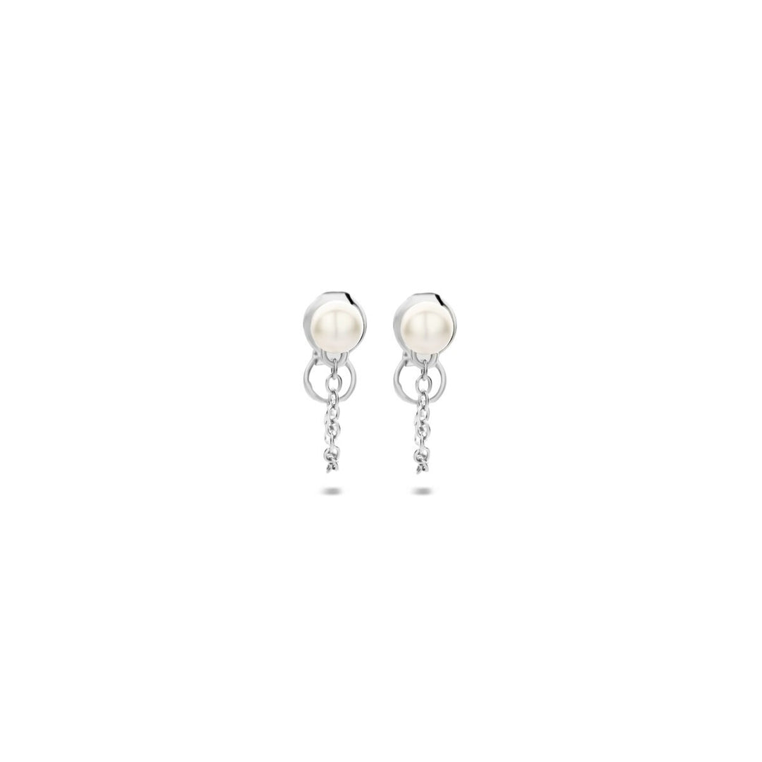 Zilveren oorhangers met parel – gerhodineerd 925 zilver