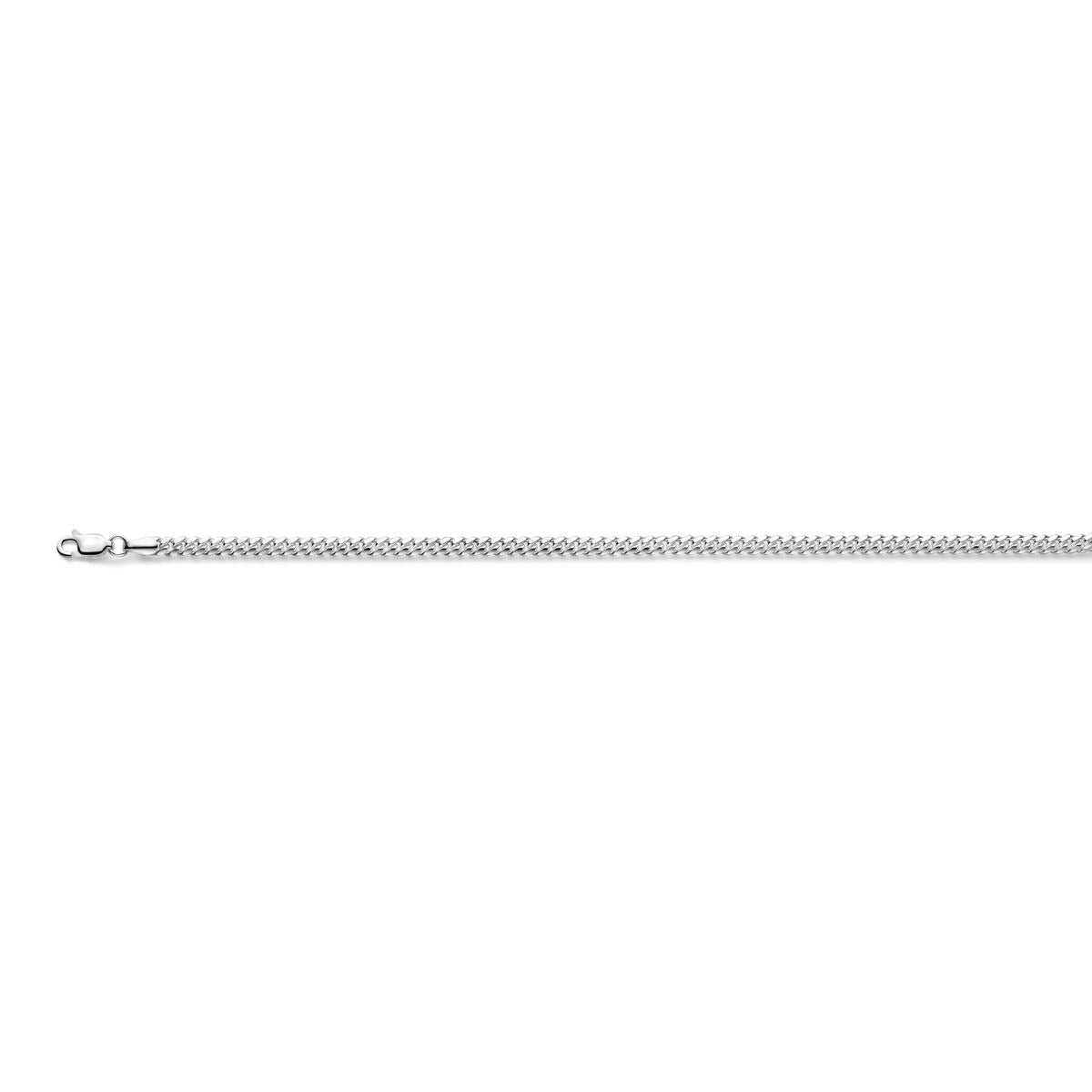 Zilveren damesketting met gourmette schakels, 4 mm breed, van 925 zilver met een sluiting.