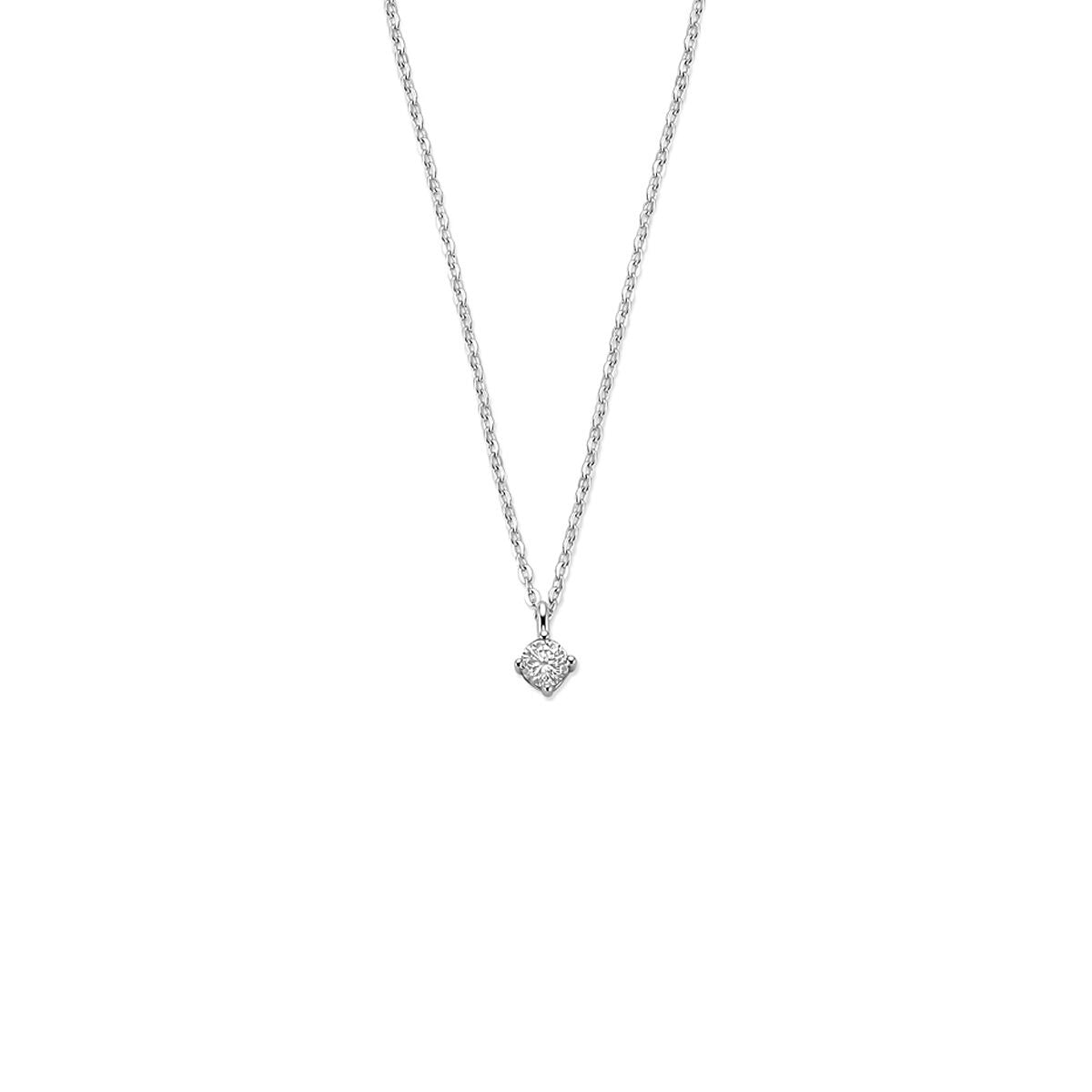 Gerhodineerd zilveren collier met een 4 mm zirkonia hanger in de vorm van een hart.