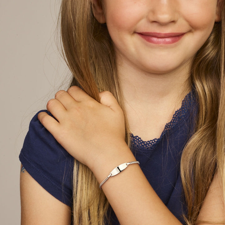Zilveren baby armband – graveerarmband met gourmette schakel 11 - 13 cm