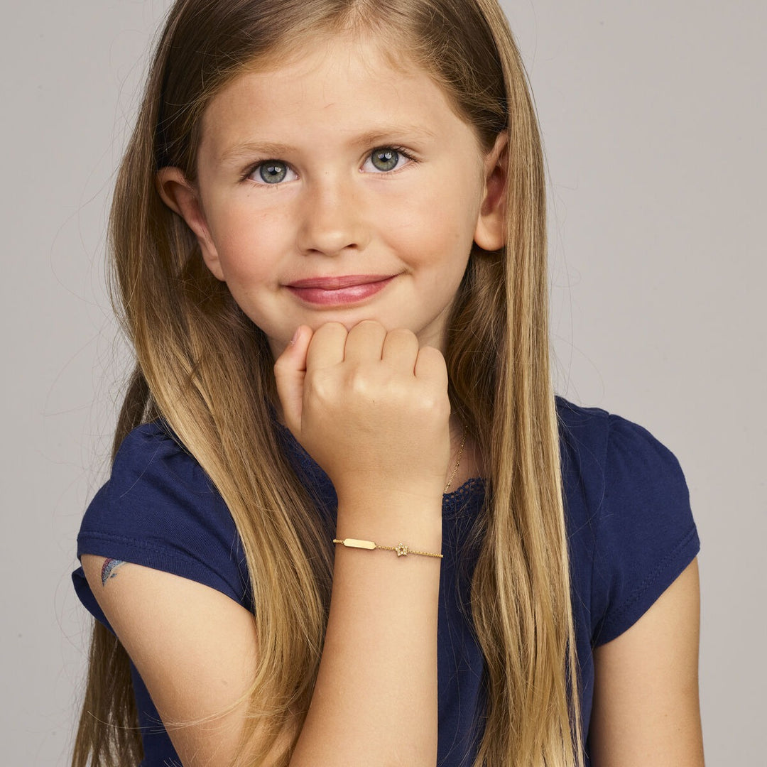 14k Geelgouden graveerarmband met ster en zirkonia