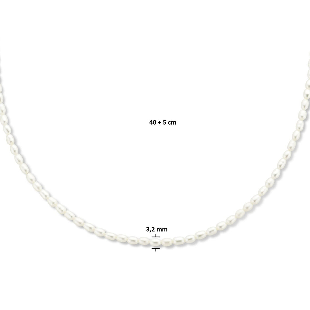 Verguld zilveren collier met zoetwaterparels – elegante combinatie van goudkleur en parelglans