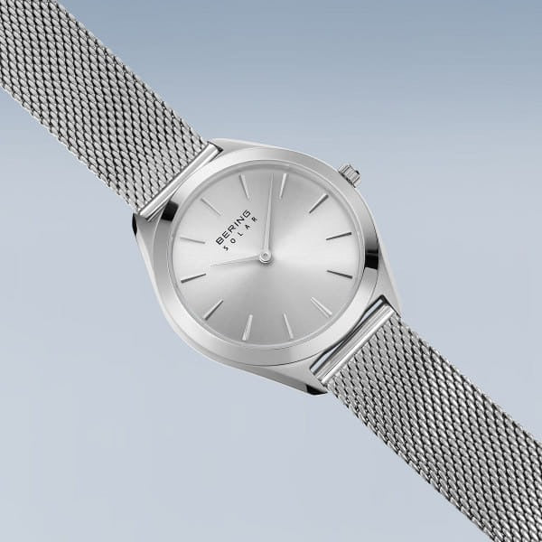 Bering damski zegarek solar srebrna tarcza - 17331-000