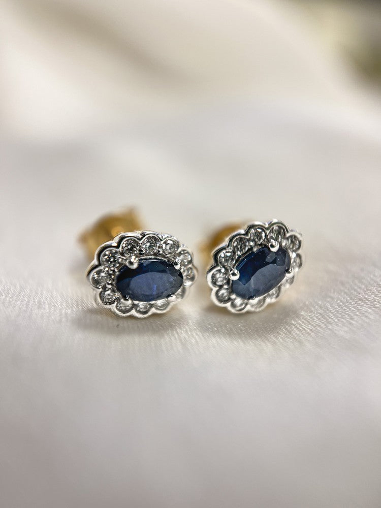 Żółtogoldowe Kolczyki z Owalnym Szafirem i Diamentem 0,60ct w Oprawie Entourage