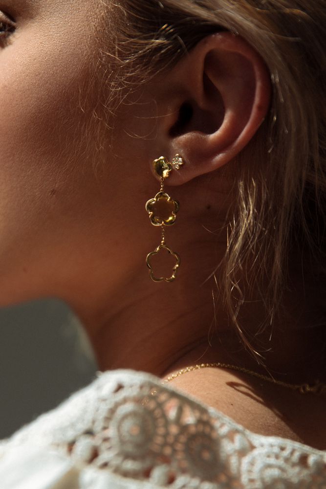 Geelgouden Oorstekers met Briljante Diamant van 0,12 crt