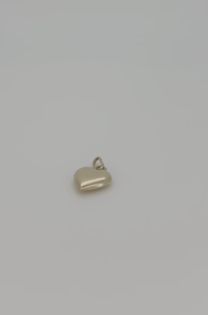 vintage wisiorek 14K żółte złoto serce 0.4gr