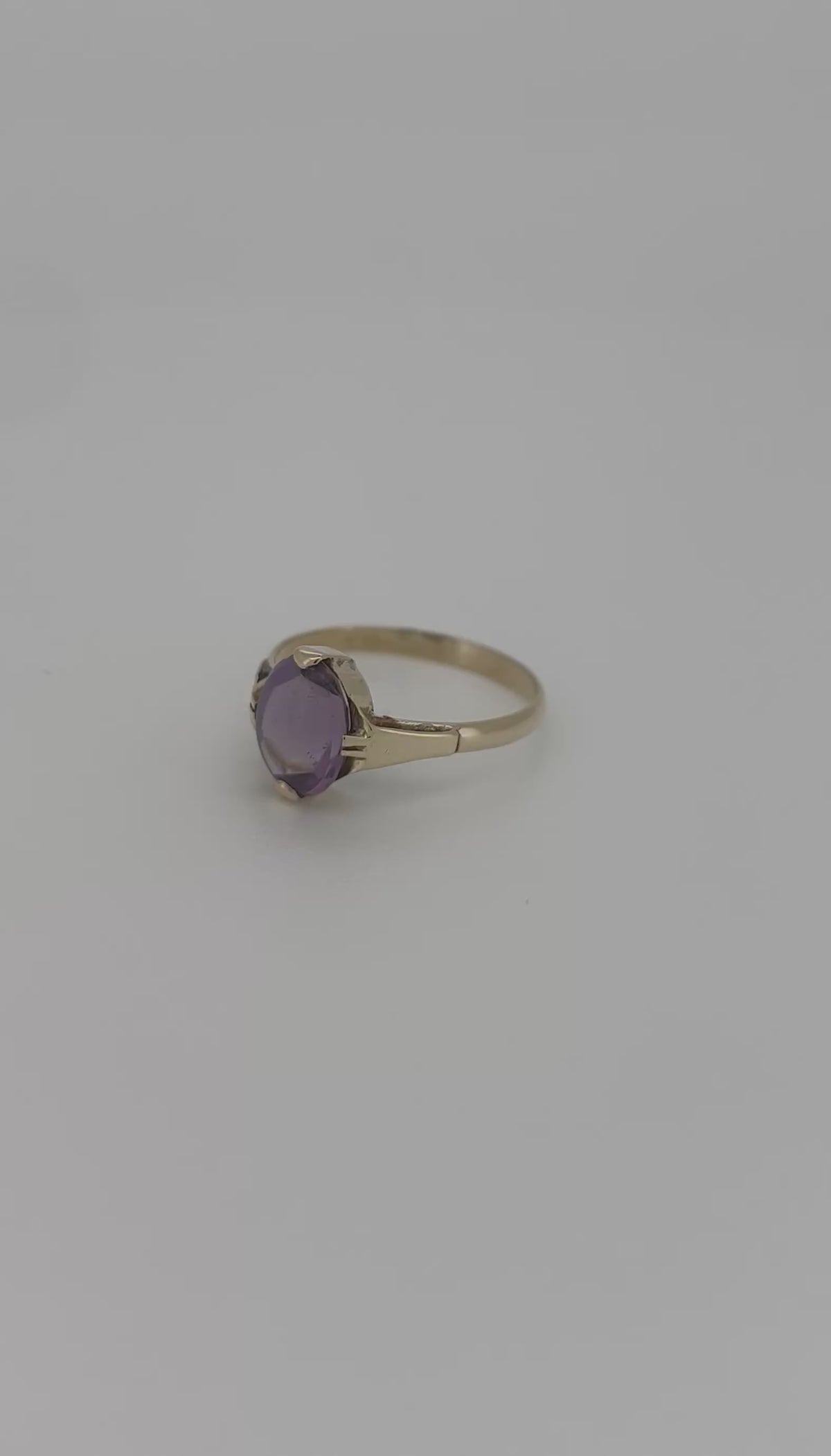 vintage złoty pierścionek 14k owalny ametyst 1.8gr