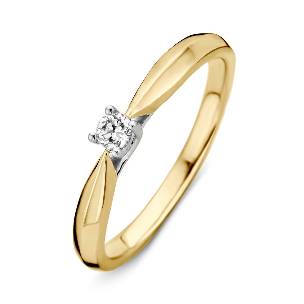De 14-karaats bicolor gouden damesring met briljant geslepen diamanten van Excellent Jewelry is centraal geplaatst en schuin gefotografeerd tegen een witte achtergrond.