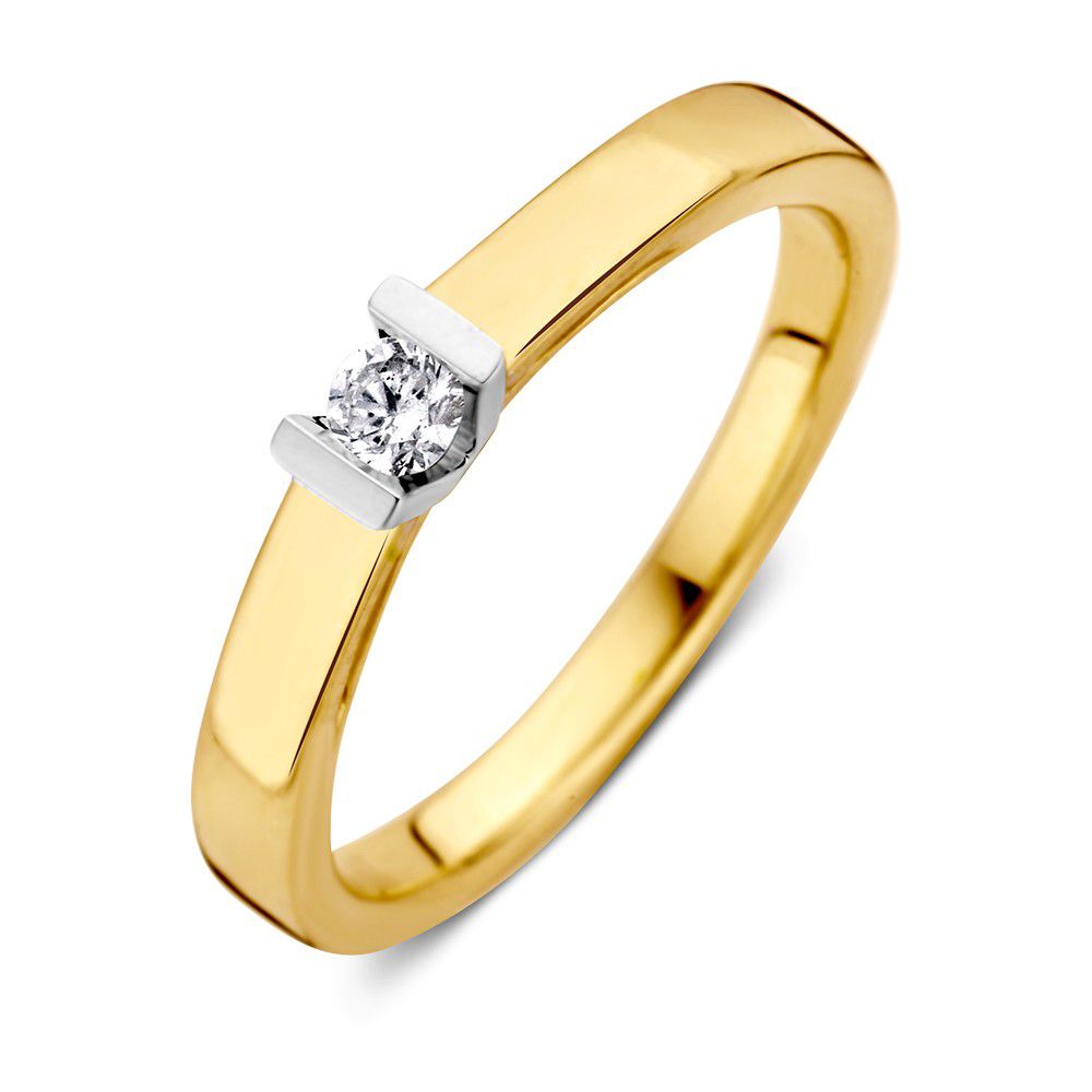 Złoty pierścionek z diamentem o wadze 0,10 ct, prosty i elegancki kształt.
