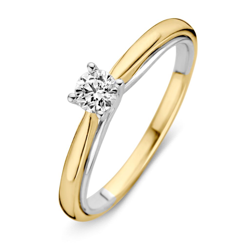 Bicolor ring van geel- en witgoud met een briljant geslepen diamant van 0.31 crt.