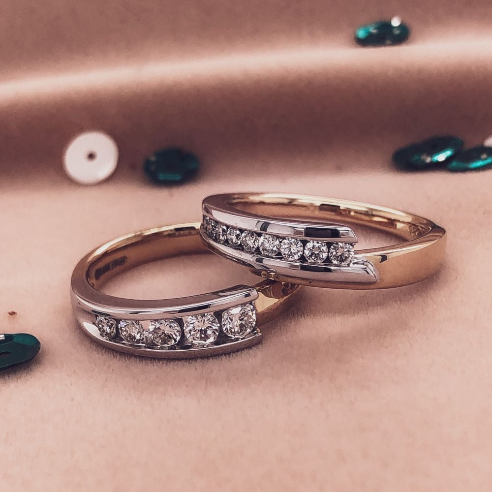 Bicolor Damski Pierścionek z Pięcioma Diamentami (0.41 ct) – 14 Karat Złota