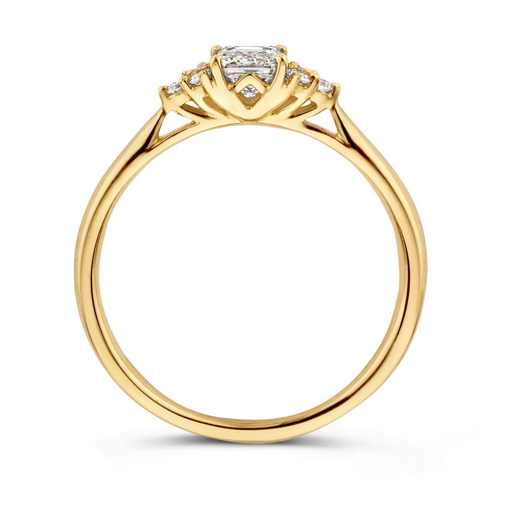 Stylowy Pierścionek z Żółtego Złota z Diamentami w Stylu Vintage - Szlif Księżniczki z Brylantami 0.52 crt.
