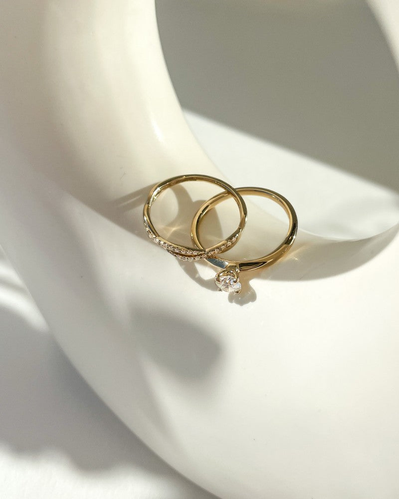 Pierścionek żółte złoto diament 0.13 crt.