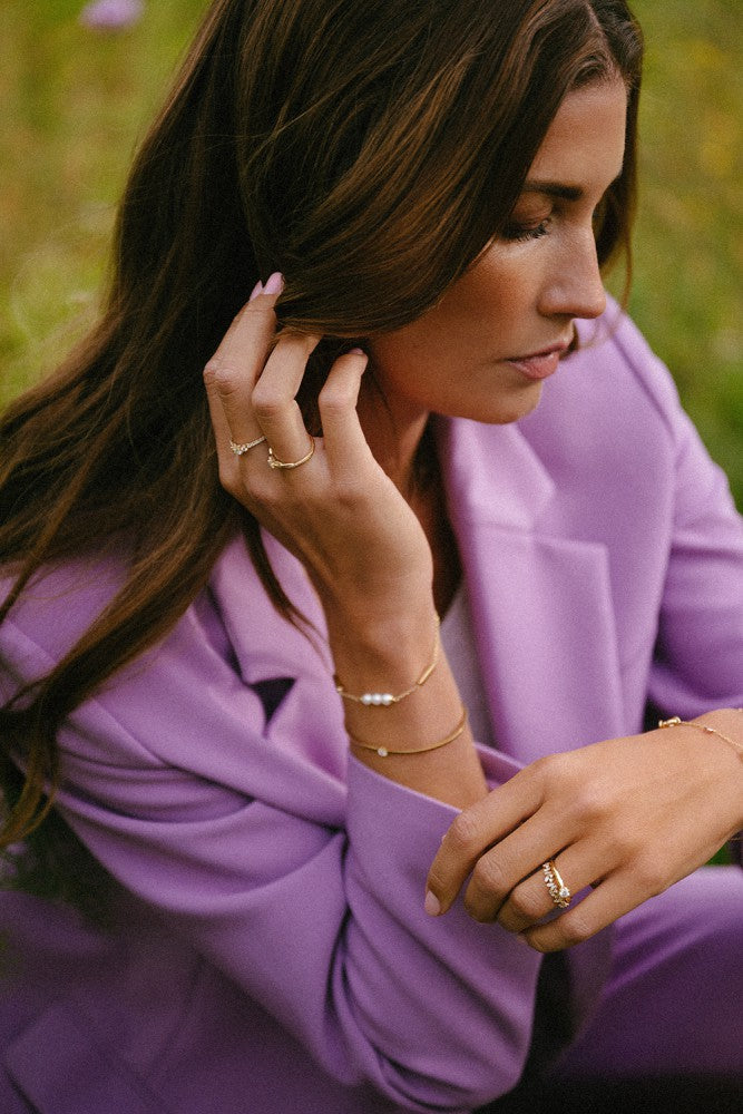Żółte złoto pierścionek solitair z oprawą Tiffany – 14 karatów złota i 0,30 ct diamentu