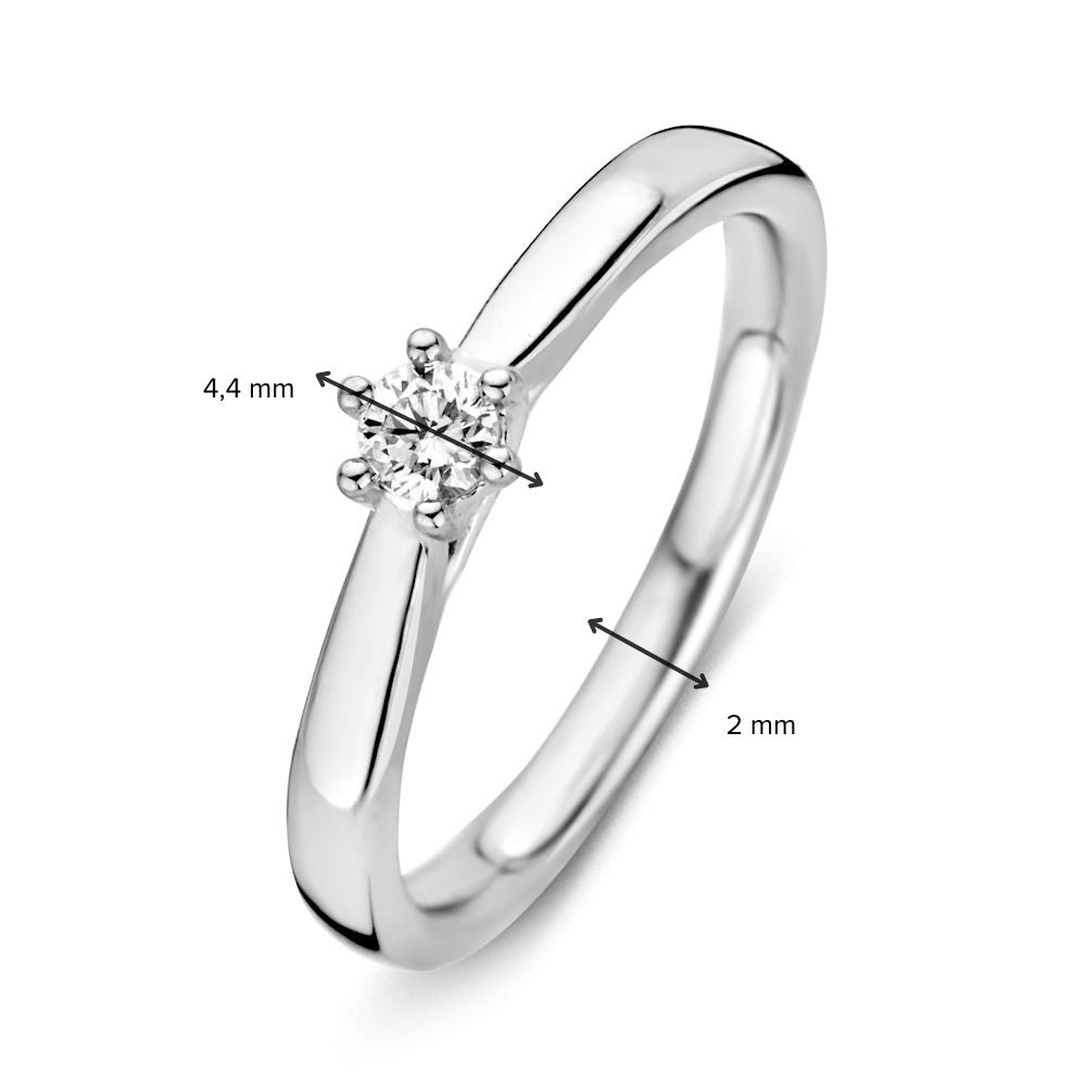 Elegancki pierścionek z 14-karatowego białego złota z diamentem brylantowym o wadze 0,14 karata