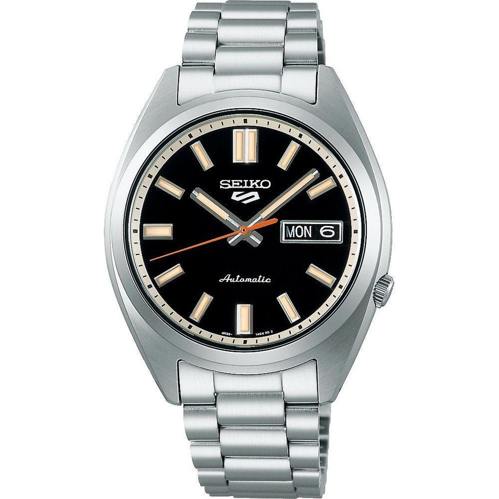 Zegarek męski Seiko 5 Sport z czarną tarczą, stalową kopertą i bransoletą.