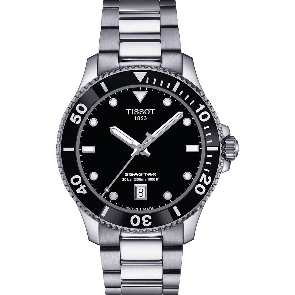Zegarek Tissot Seastar 1000 o średnicy 40 mm, z czarną tarczą i metalową bransoletą.