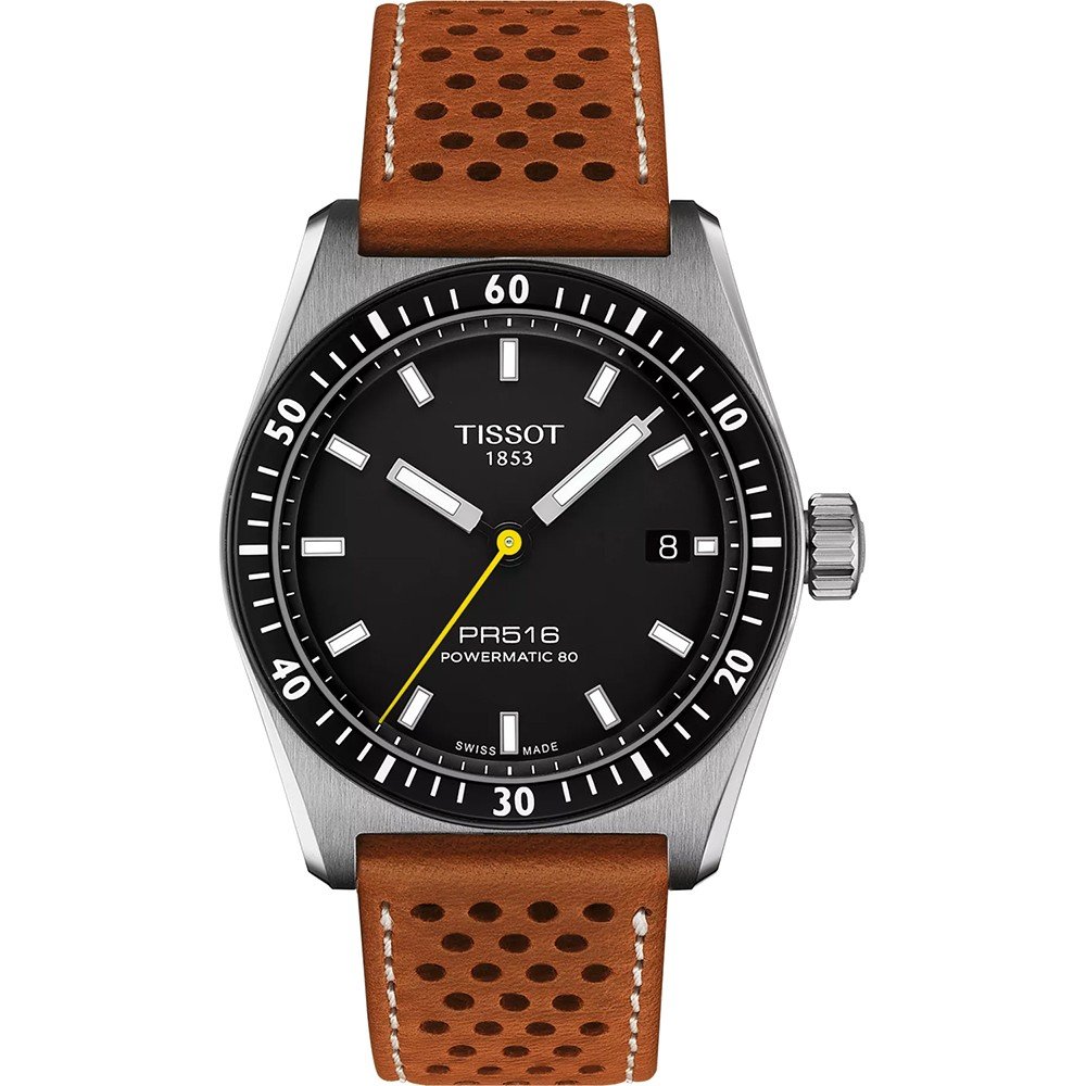 Zegarek Tissot PR516 Powermatic 80 z czarną tarczą, stalową kopertą i brązowym paskiem perforowanym.