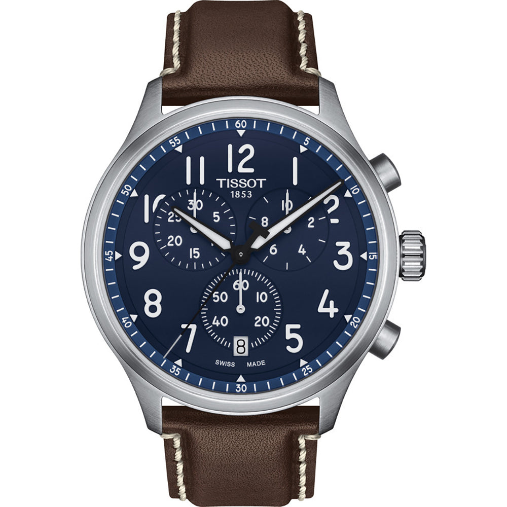 Zegarek Tissot Chrono XL Vintage z niebieską tarczą, stalową kopertą i brązowym paskiem skórzanym.