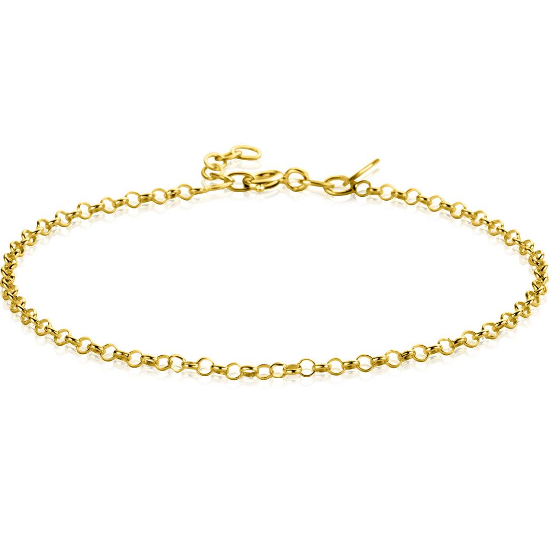 De Zinzi Armband Goud Zga441 is een gouden schakelarmband met kleine in elkaar grijpende schakels en een sluiting, plat gelegd op een witte achtergrond om het elegante en tijdloze 14 krt-ontwerp te benadrukken.